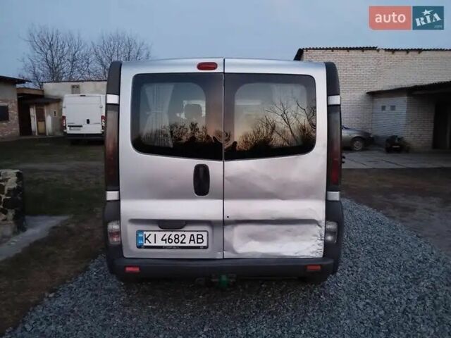 Сірий Опель Віваро, об'ємом двигуна 1.9 л та пробігом 228 тис. км за 5800 $, фото 6 на Automoto.ua
