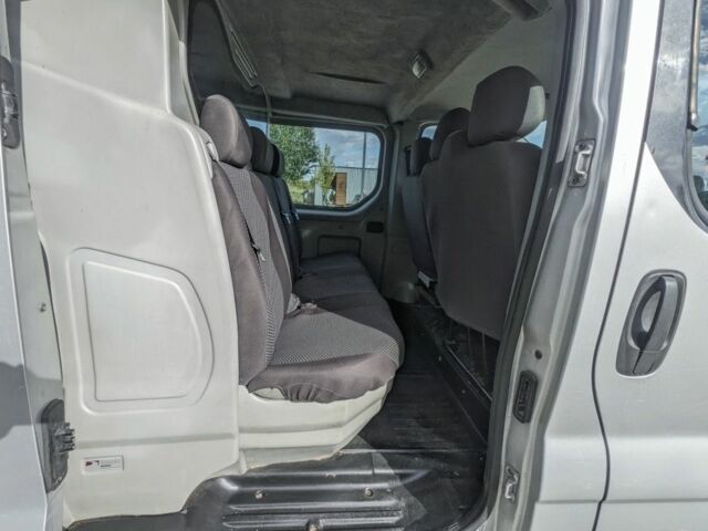 Серый Опель Виваро, объемом двигателя 0 л и пробегом 320 тыс. км за 4644 $, фото 8 на Automoto.ua