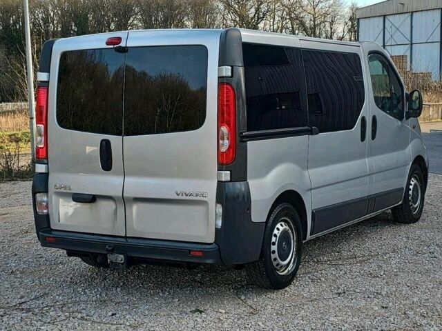 Серый Опель Виваро, объемом двигателя 0 л и пробегом 200 тыс. км за 3300 $, фото 3 на Automoto.ua