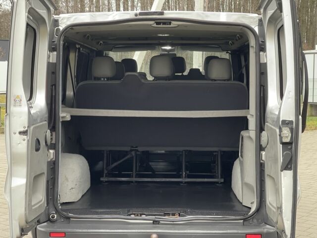 Сірий Опель Віваро, об'ємом двигуна 2 л та пробігом 272 тис. км за 13999 $, фото 23 на Automoto.ua