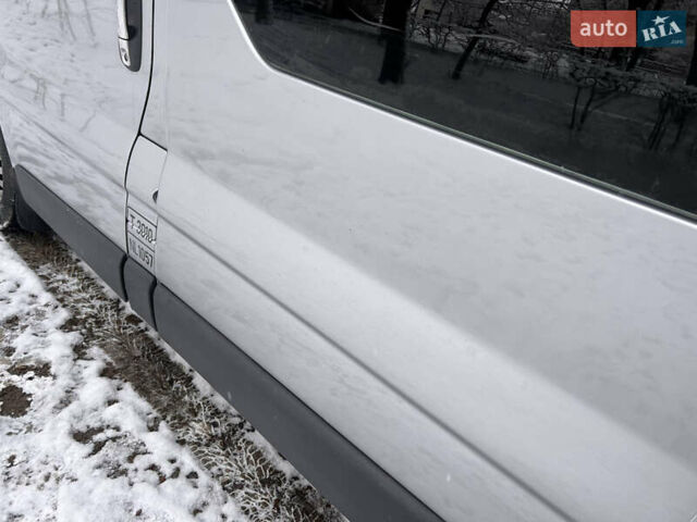 Сірий Опель Віваро, об'ємом двигуна 1.9 л та пробігом 250 тис. км за 6450 $, фото 5 на Automoto.ua