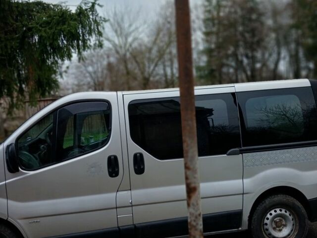 Серый Опель Виваро, объемом двигателя 0 л и пробегом 400 тыс. км за 6000 $, фото 4 на Automoto.ua