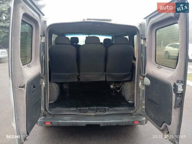 Сірий Опель Віваро, об'ємом двигуна 1.87 л та пробігом 300 тис. км за 5750 $, фото 13 на Automoto.ua