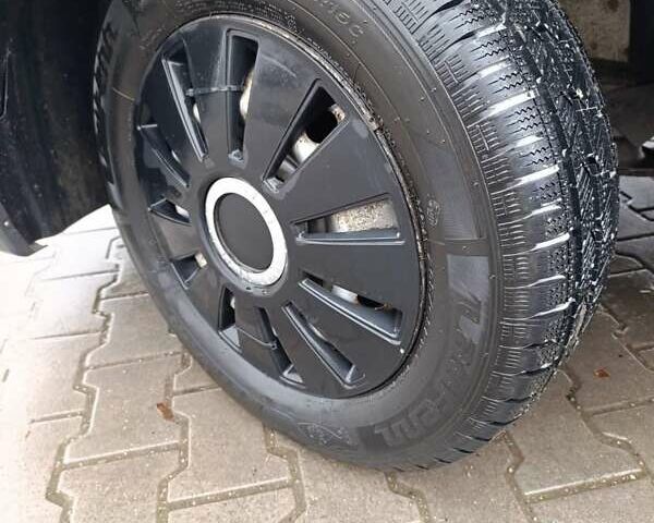 Серый Опель Виваро, объемом двигателя 1.9 л и пробегом 472 тыс. км за 7300 $, фото 8 на Automoto.ua