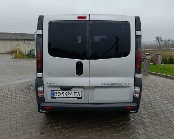 Серый Опель Виваро, объемом двигателя 1.9 л и пробегом 472 тыс. км за 7300 $, фото 1 на Automoto.ua