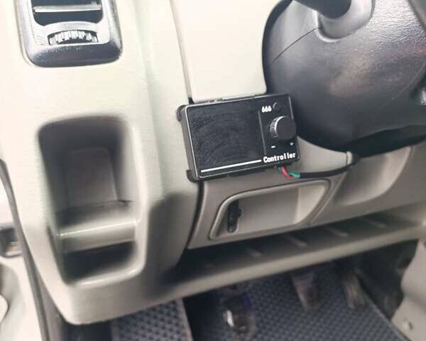 Серый Опель Виваро, объемом двигателя 1.9 л и пробегом 472 тыс. км за 7300 $, фото 9 на Automoto.ua