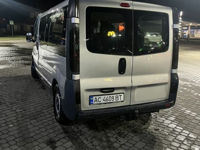 Серый Опель Виваро, объемом двигателя 1.9 л и пробегом 3 тыс. км за 7300 $, фото 4 на Automoto.ua