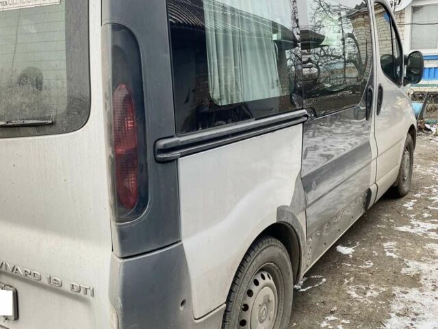 Серый Опель Виваро, объемом двигателя 1.87 л и пробегом 340 тыс. км за 6500 $, фото 4 на Automoto.ua