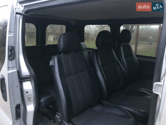 Сірий Опель Віваро, об'ємом двигуна 1.9 л та пробігом 350 тис. км за 5650 $, фото 56 на Automoto.ua