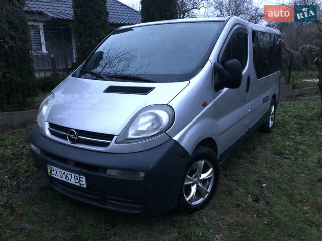 Сірий Опель Віваро, об'ємом двигуна 1.9 л та пробігом 350 тис. км за 5650 $, фото 47 на Automoto.ua