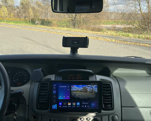 Серый Опель Виваро, объемом двигателя 1.9 л и пробегом 330 тыс. км за 10500 $, фото 17 на Automoto.ua