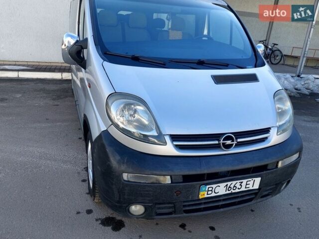 Сірий Опель Віваро, об'ємом двигуна 1.9 л та пробігом 433 тис. км за 7398 $, фото 16 на Automoto.ua