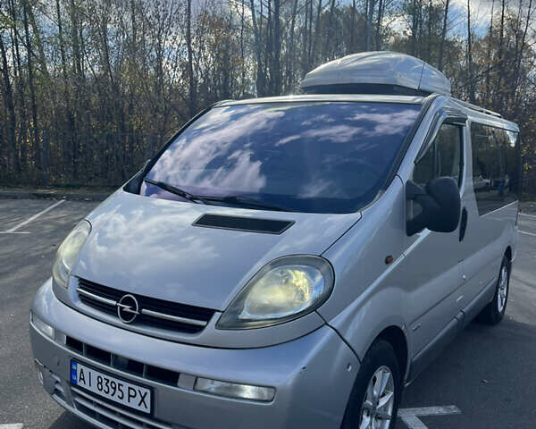 Серый Опель Виваро, объемом двигателя 1.9 л и пробегом 330 тыс. км за 10500 $, фото 22 на Automoto.ua