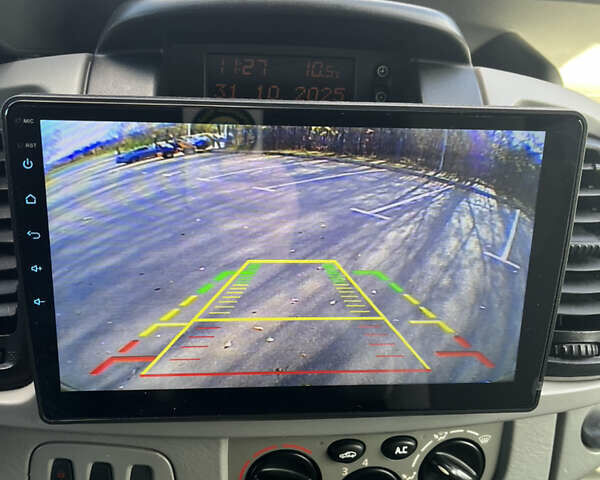 Серый Опель Виваро, объемом двигателя 1.9 л и пробегом 330 тыс. км за 10500 $, фото 25 на Automoto.ua