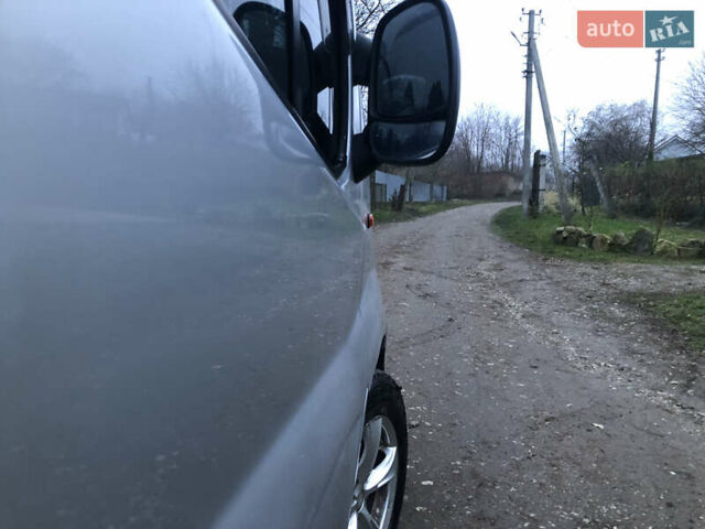 Сірий Опель Віваро, об'ємом двигуна 1.9 л та пробігом 350 тис. км за 5650 $, фото 41 на Automoto.ua