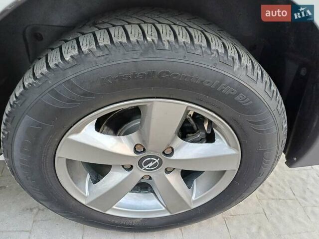 Серый Опель Виваро, объемом двигателя 1.9 л и пробегом 312 тыс. км за 8200 $, фото 34 на Automoto.ua