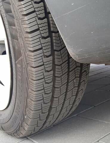 Серый Опель Виваро, объемом двигателя 2.46 л и пробегом 420 тыс. км за 6800 $, фото 5 на Automoto.ua