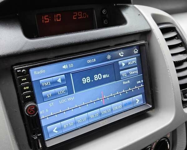 Сірий Опель Віваро, об'ємом двигуна 1.9 л та пробігом 293 тис. км за 8299 $, фото 76 на Automoto.ua