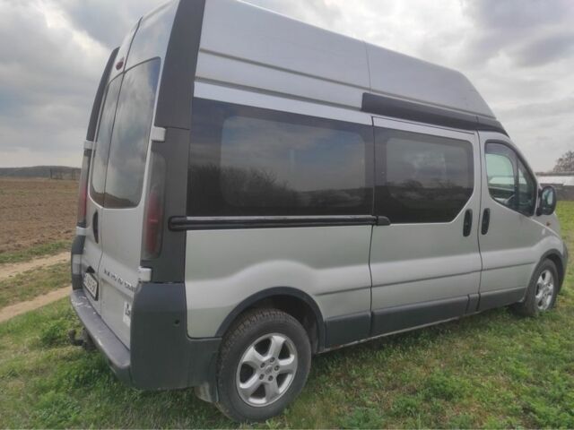 Серый Опель Виваро, объемом двигателя 1.9 л и пробегом 350 тыс. км за 7000 $, фото 2 на Automoto.ua