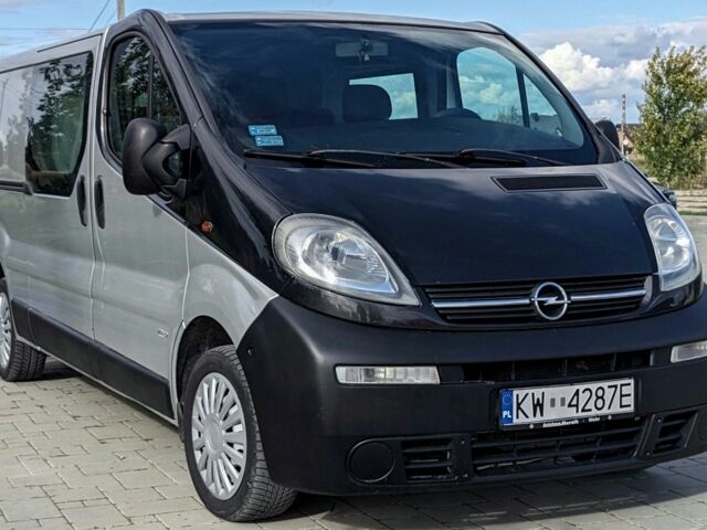 Серый Опель Виваро, объемом двигателя 0 л и пробегом 305 тыс. км за 4900 $, фото 8 на Automoto.ua