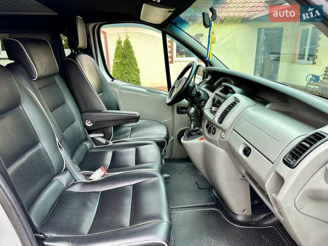 Серый Опель Виваро, объемом двигателя 1.9 л и пробегом 578 тыс. км за 10900 $, фото 6 на Automoto.ua