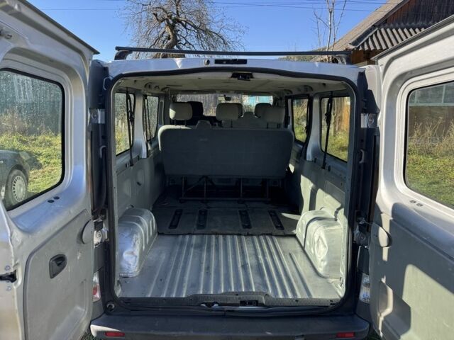 Сірий Опель Віваро, об'ємом двигуна 1.9 л та пробігом 340 тис. км за 3500 $, фото 8 на Automoto.ua