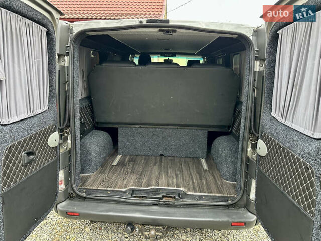 Серый Опель Виваро, объемом двигателя 1.9 л и пробегом 578 тыс. км за 10900 $, фото 16 на Automoto.ua