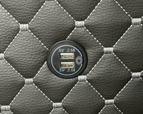 Серый Опель Виваро, объемом двигателя 1.9 л и пробегом 578 тыс. км за 10900 $, фото 10 на Automoto.ua