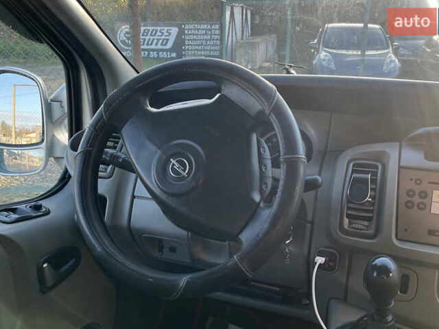 Сірий Опель Віваро, об'ємом двигуна 2 л та пробігом 404 тис. км за 7300 $, фото 15 на Automoto.ua