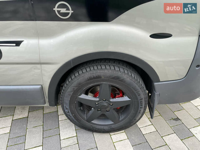 Серый Опель Виваро, объемом двигателя 2 л и пробегом 320 тыс. км за 9000 $, фото 27 на Automoto.ua