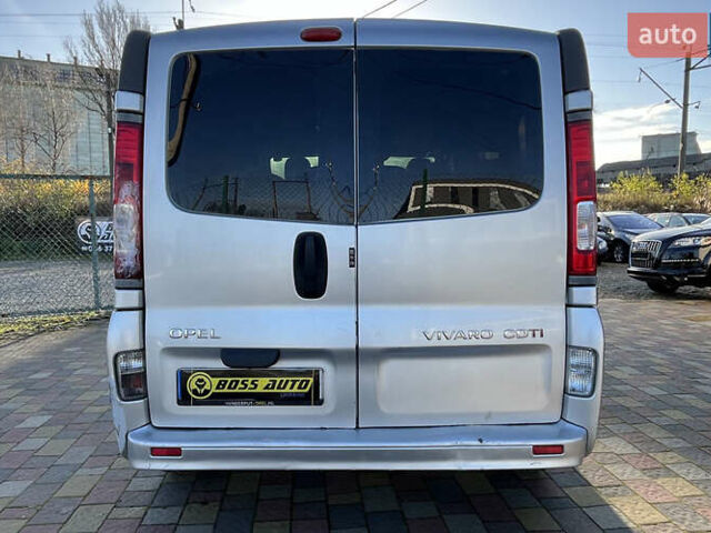 Сірий Опель Віваро, об'ємом двигуна 2 л та пробігом 404 тис. км за 7300 $, фото 5 на Automoto.ua