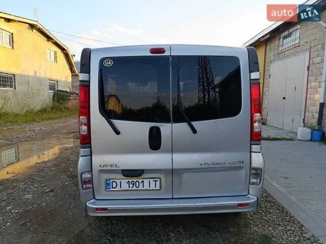 Сірий Опель Віваро, об'ємом двигуна 2 л та пробігом 306 тис. км за 8700 $, фото 4 на Automoto.ua