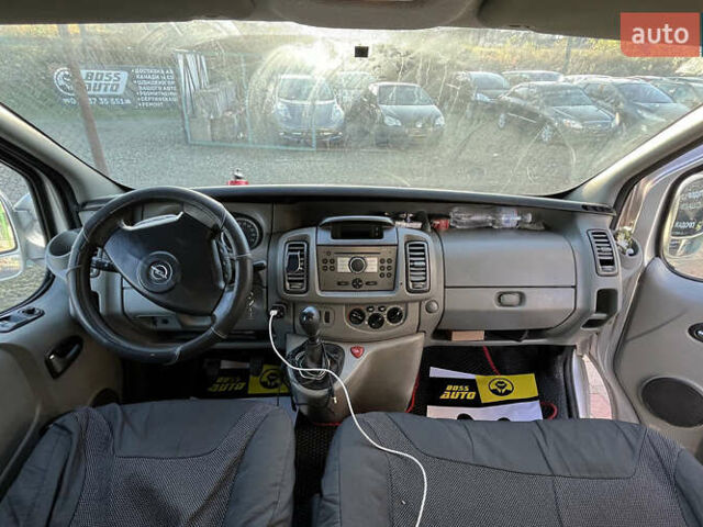 Сірий Опель Віваро, об'ємом двигуна 2 л та пробігом 404 тис. км за 7300 $, фото 8 на Automoto.ua