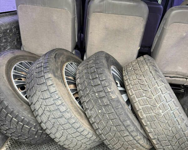 Сірий Опель Віваро, об'ємом двигуна 2 л та пробігом 364 тис. км за 8550 $, фото 13 на Automoto.ua