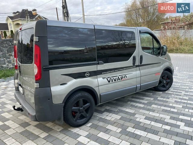 Серый Опель Виваро, объемом двигателя 2 л и пробегом 320 тыс. км за 9000 $, фото 7 на Automoto.ua