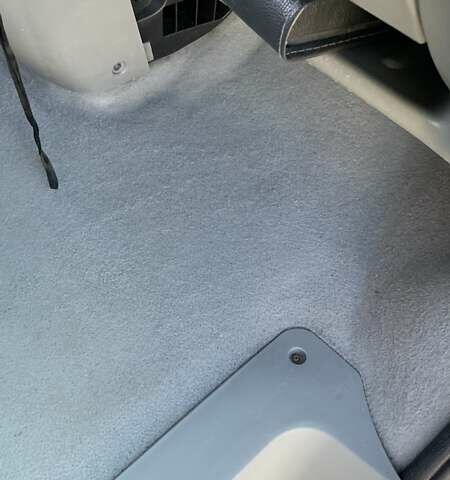 Сірий Опель Віваро, об'ємом двигуна 2.5 л та пробігом 310 тис. км за 11300 $, фото 16 на Automoto.ua