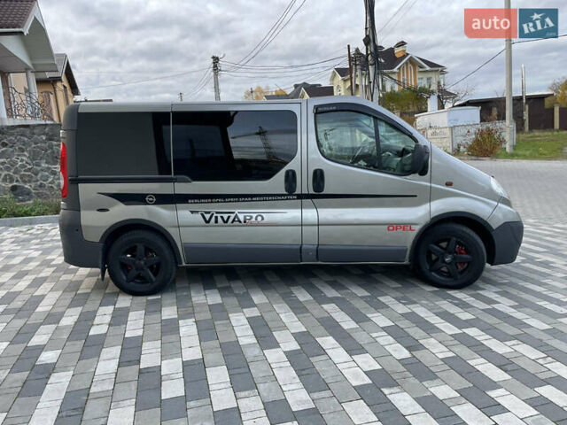 Серый Опель Виваро, объемом двигателя 2 л и пробегом 320 тыс. км за 9000 $, фото 6 на Automoto.ua