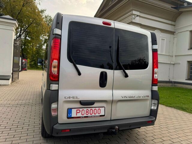 Сірий Опель Віваро, об'ємом двигуна 2.5 л та пробігом 160 тис. км за 7100 $, фото 8 на Automoto.ua