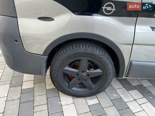 Серый Опель Виваро, объемом двигателя 2 л и пробегом 320 тыс. км за 9000 $, фото 21 на Automoto.ua