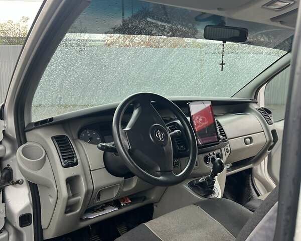 Опель Виваро 2008 в Стрые на Automoto.ua Серый Опель Виваро, объемом двигателя 2 л и пробегом 325 тыс. км за 9900 $, фото 46 на Automoto.ua