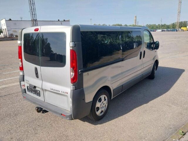 Сірий Опель Віваро, об'ємом двигуна 2 л та пробігом 252 тис. км за 7250 $, фото 4 на Automoto.ua