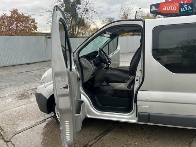Опель Виваро 2008 в Стрые на Automoto.ua Серый Опель Виваро, объемом двигателя 2 л и пробегом 325 тыс. км за 9900 $, фото 22 на Automoto.ua