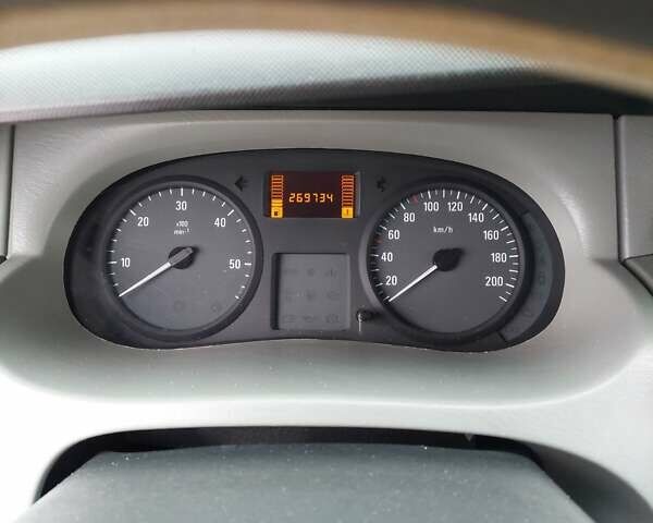 Сірий Опель Віваро, об'ємом двигуна 2 л та пробігом 269 тис. км за 10500 $, фото 8 на Automoto.ua