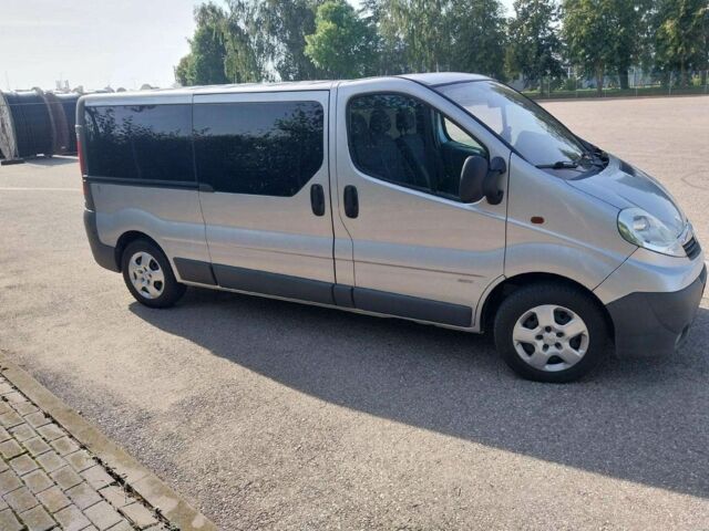 Сірий Опель Віваро, об'ємом двигуна 2 л та пробігом 252 тис. км за 7250 $, фото 6 на Automoto.ua