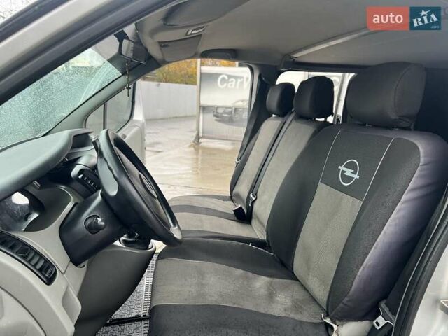 Опель Виваро 2008 в Стрые на Automoto.ua Серый Опель Виваро, объемом двигателя 2 л и пробегом 325 тыс. км за 9900 $, фото 45 на Automoto.ua