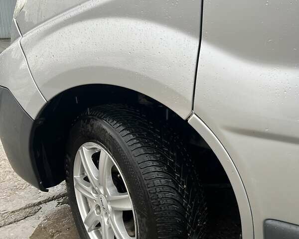 Опель Виваро 2008 в Стрые на Automoto.ua Серый Опель Виваро, объемом двигателя 2 л и пробегом 325 тыс. км за 9900 $, фото 20 на Automoto.ua