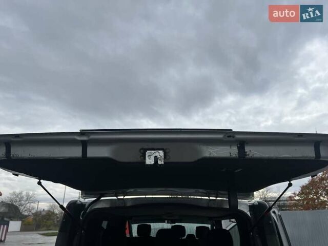 Опель Виваро 2008 в Стрые на Automoto.ua Серый Опель Виваро, объемом двигателя 2 л и пробегом 325 тыс. км за 9900 $, фото 36 на Automoto.ua