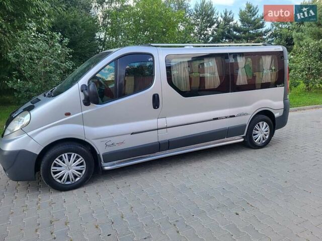 Серый Опель Виваро, объемом двигателя 2 л и пробегом 265 тыс. км за 10400 $, фото 20 на Automoto.ua