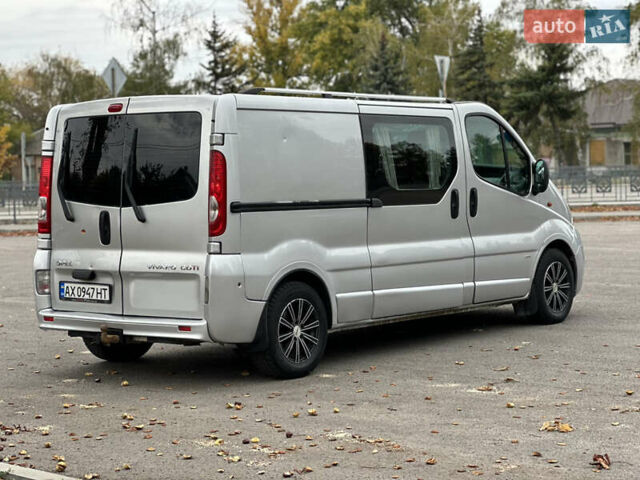 Серый Опель Виваро, объемом двигателя 2 л и пробегом 283 тыс. км за 9200 $, фото 6 на Automoto.ua