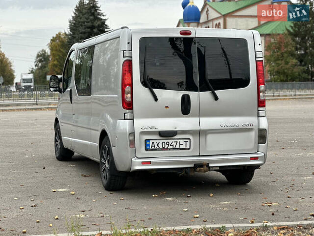 Серый Опель Виваро, объемом двигателя 2 л и пробегом 283 тыс. км за 9200 $, фото 8 на Automoto.ua